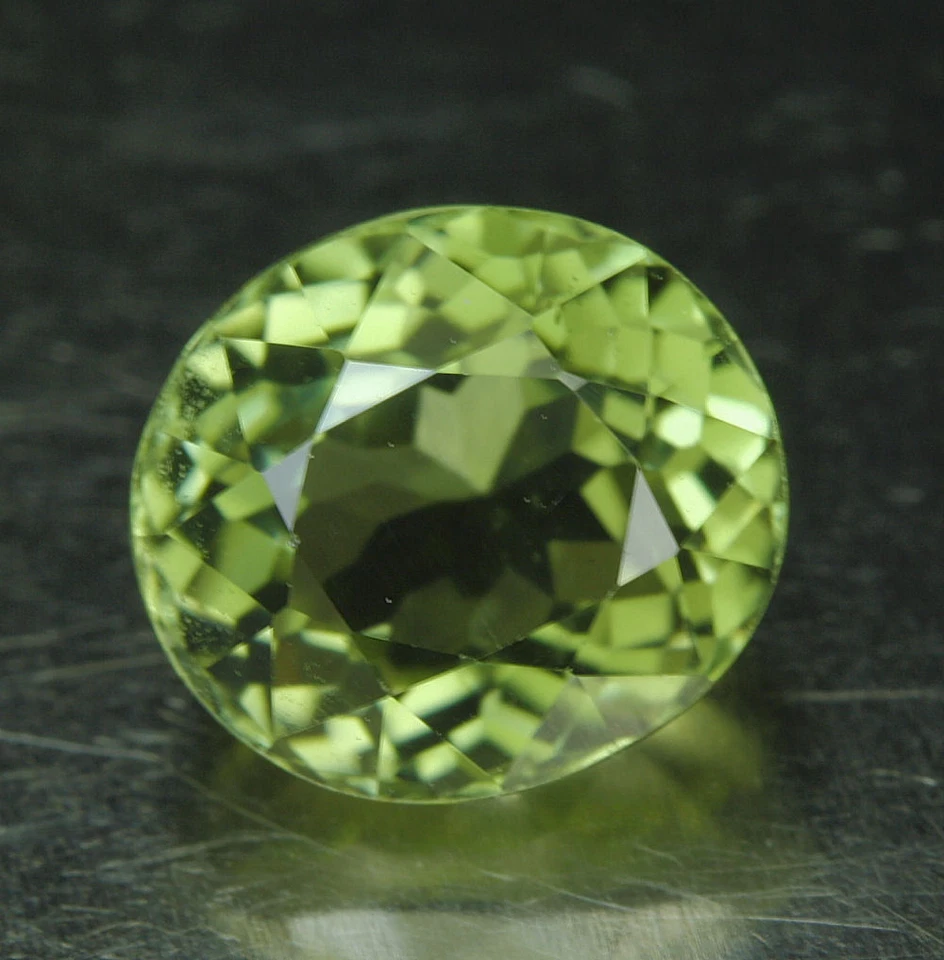 TURMALIN    klasse Farbe    1,92 ct - Bild 1 von 1