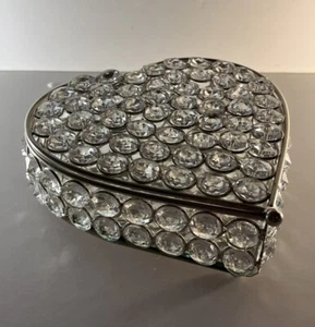 Rhinestone Heart Shaped Wired Mirrored Trinket Box 6.25 Inch - Picture 1 of 15