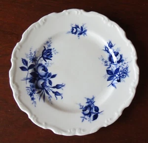 Royal Albert Connoisseur Bone China 6 ¼” Bread and Butter Plate(s) - Picture 1 of 4