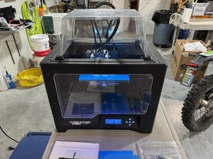 FlashForge Creator Pro FFF Technology 3D Printer - Picture 1 of 15