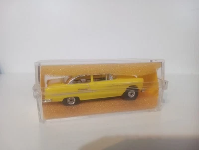 NUEVO MODELO 2000 MOTORING '55 CHEVY BEL AIR AMARILLO De colección NUEVO CHASIS AURORA  Foto 1 de 4