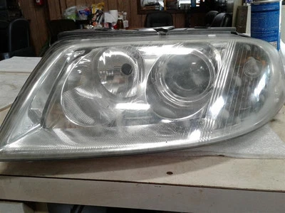 Driver Left Headlight Halogen Fits 01-05 PASSAT 353159 - Image 1 of 4