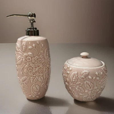 DISPENSADOR BOMBA JABÓN FLORAL ROSA FLORAL Porcelana Y Juego de Platos Usado en Excelente Condición Croqueta Foto 1 de 4