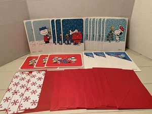 PEANUTS HALLMARK Natale 18 Cards Box Snoopy Schulz 14 Buste Charlie Brown - Foto 1 di 10