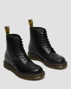 Dr Martens 1460 Smooth Leather Boots UK 6 EU 39 US 8 Unisex Lace Up Combat NEW - Picture 1 of 5