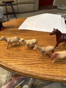 Menge 8-Vintage Zelluloid Kunststoff Bauernhof Tiere Widder Pferd Kuh Lenk - Bild 1 von 2