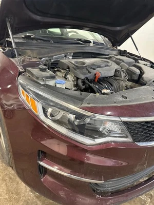 16 17 18 KIA OPTIMA Headlamp Assembly Right - Изображение 1 из 4