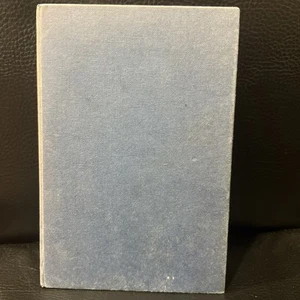Girls Choice Book My Paul Hamlyn Vintage Hard Cover 4th Pub 1968 - Picture 1 of 11