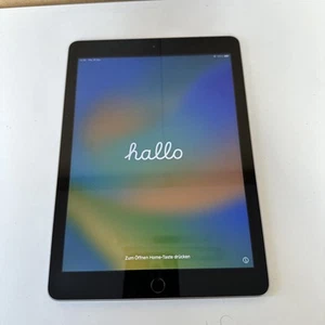 Apple iPad A1822 5th Gen 32GB Grey SPARE OR REPAIR ONLY - READ THE DESCRIPTION - Picture 1 of 10