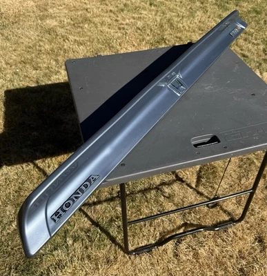 ALERÓN LABIO MALETERO HONDA PRELUDE 2.0 SI 1983-1987 JDM usado azul Foto 1 de 4