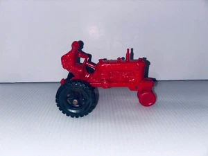 Vintage Marx Toys - Plastic Red Farm Tractor With Driver - 4.5 Inches - Picture 1 of 12