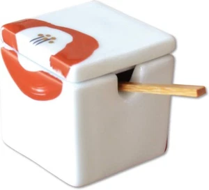 ARITAYAKI Spice Box Chill Pepper Shichimi with Lid Bamboo Spoon Omoibana Japan - Picture 1 of 6