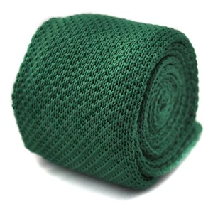 Corbata de seda tejida Frederick Thomas para hombre - verde esmeralda - extremo puntiagudo liso 8 cm - Imagen 1 de 3