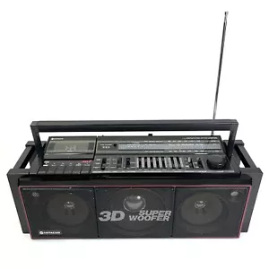 Hitachi TRK-7620H 3-Way Sound System Boombox Ghettoblaster w/ Cassette - TESTED* - Picture 1 of 15
