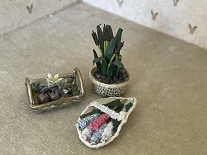 Juego de tres plantas de casa a escala 1:12 para casa de muñecas - Imagen 1 de 8