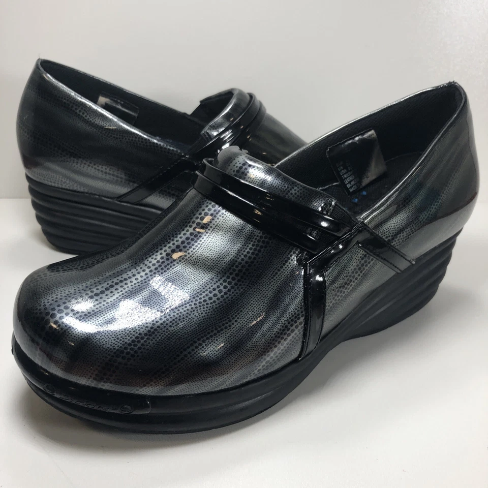 Zuecos de enfermería Dickies. Mujer Talla 39M Gris Humo Verde Foto 1 de 4