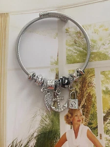 Lock & Key Charm Crystal Bracelet Bangle Stainless Steel Silver Colour Au - Picture 1 of 5