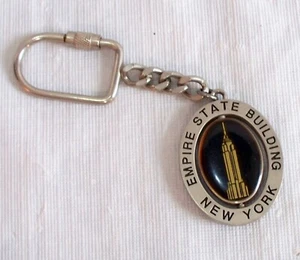 VINTAGE EMPIRE STATE BUILDING SOUVENIR KEYCHAIN - NY SILVER/BLACK COLOR SPINNER - Picture 1 of 4