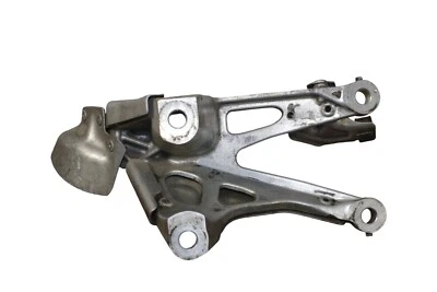 Soporte de montaje del motor del lado derecho del pasajero 15-20 OEM BMW F80 F82 F83 M3 M4 4 Foto 1 de 4