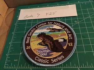 NED SMITH CENTER CLASSIC SERIES 4" 2012 " HAWK MOUNTAIN GOLD " PATCH - Picture 1 of 7