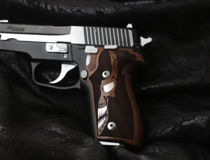 Sig Sauer P228 229 Nussbaum Griff Marke KSD - Bild 1 von 2