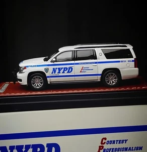 EY GOC 1:64 HEC White 2015 Suburban US Police K9 SUV Model Diecast Display Car  - Picture 1 of 10