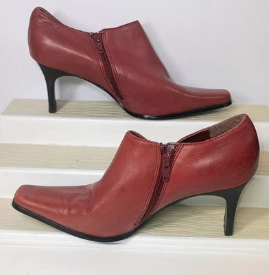 Zapatos de salón Kenneth Cole Reaction para mujer de cuero rojo con cremallera talla 7,5 tacones altos Foto 1 de 4