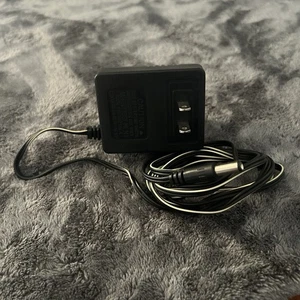 HB-208A AC Adaptor 7.5V DC 450mA - Picture 1 of 3