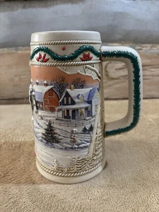 Taza de cerveza de Navidad Budweiser Holiday Stein 1996 American Homestead vintage - Imagen 1 de 10