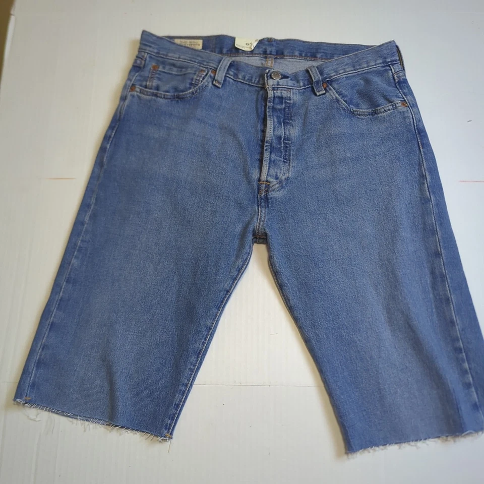 Levi's 501 Shorts Men's 34 Light Wash Original Fit Cut-off