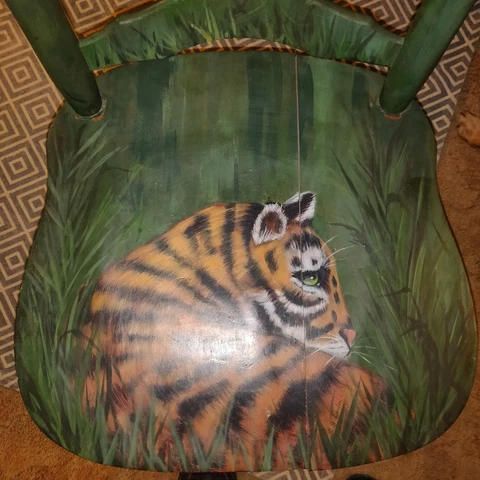 Wooden Kitchen Chair With Tiger Painting Signed BJ Donlon Witz 🎨 Green Grass Cover