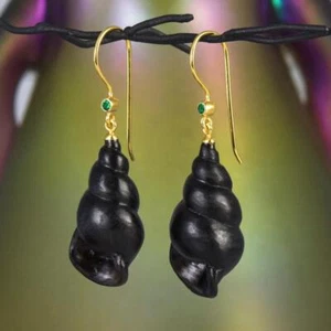 Sea Snail Earrings Intagliato Nero Clacson Smeraldo Oro Vermiglio Argento 5.36g - Foto 1 di 14