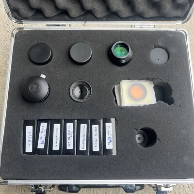 Celestron Accessory Kit with Five 1.25" Plossl Eyepieces, 2x Barlow + 8 Filters - Image 1 of 4