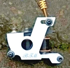 'PACKER' BORDER TATTOO MACHINE, CUSTOM MICRO FRAME BLACK 10 LAYER 25MM COILS