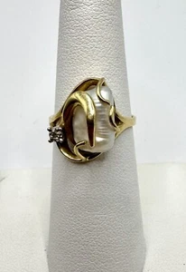 14k Yellow Gold Freeform Baroque Pearl And Diamond Ring Sz 5.5 - Picture 1 of 6