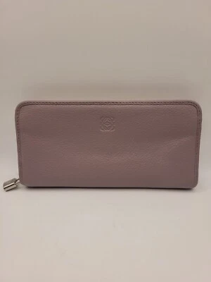 Cartera Loewe Cartera Larga Cuero Rosa Polvoriento Cremallera Alrededor Foto 1 de 4