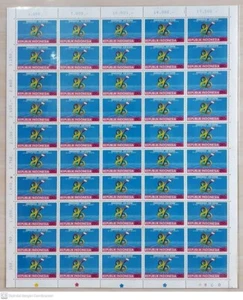 Indonesia 1986 Air Force Show Sheetlet Stamp - Picture 1 of 2