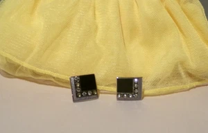 Isle of Skye Ohrringe schwarz Emaille quadratisch mit Strass - Bild 1 von 3