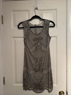 Vestido recto midi con lentejuelas Chelsea y violeta talla XS para mujer Foto 1 de 4