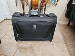 Travelpro Rolling Garment Bag Black -22"  - Picture 1 of 24