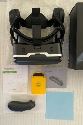 Virtual Reality Glasses Headset with Remote Control - Image 1 of 4