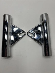 1971-75 NORTON COMMANDO 750 850 - Headlight / Headlamp Fork Bracket Mount Pair - Picture 1 of 17