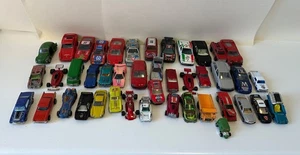 Lotto modellini auto Mattel Burago+altri - Foto 1 di 23