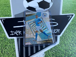 Panini Revolution Soccer 2020/21 Phil Foden Infinite Card Parallel Man City - Bild 1 von 2