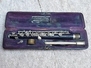 Very nice, used wooden Boehm piccolo flute in "C"  "V. Kohlert  Söhne Graslitz" - Picture 1 of 8