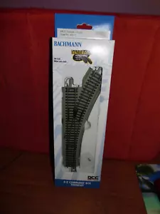 1 Bachmann DCC #44131--Right EZ Track Command Turnout Gray - Picture 1 of 4