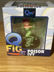 Quantum Mechanix Q-Fig DC Comics Poison Ivy Ultra Rare Light Up Base - Picture 1 of 7