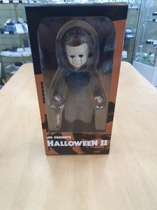 Mezco Living Dead Dolls Presents Halloween 2 Michael Myers - NEW IN STOCK - Picture 1 of 5