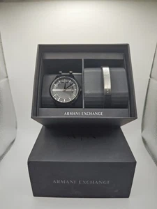 Armani Exchange Hampton Black Dial Men's watch and bracelet Gift Set AX7101 - Picture 1 of 9