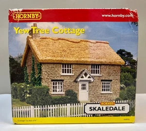 Hornby Skaledale R8976 "Yew Tree Cottage" OO Gauge Model Building Boxed. - Picture 1 of 10